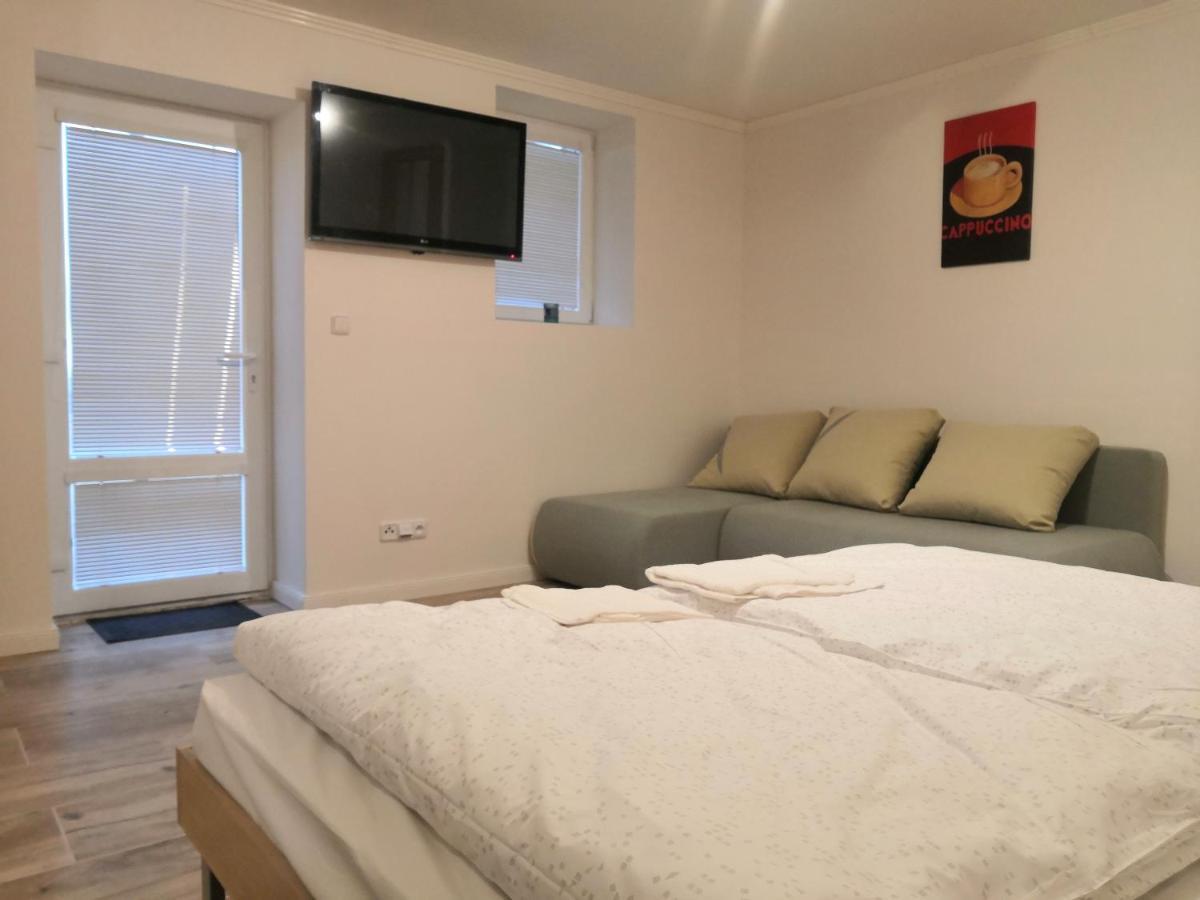 Vehlovice Apartments Mělník 外观 照片