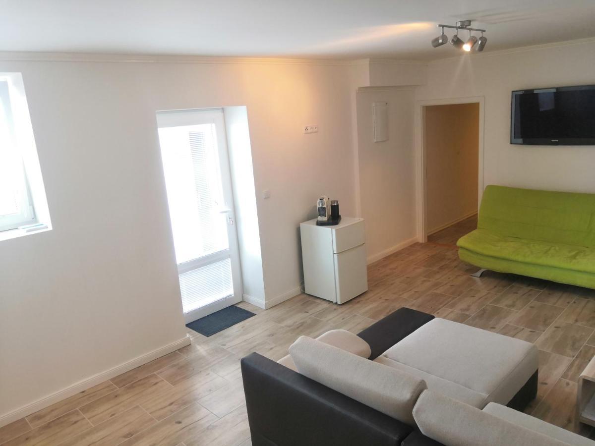 Vehlovice Apartments Mělník 外观 照片
