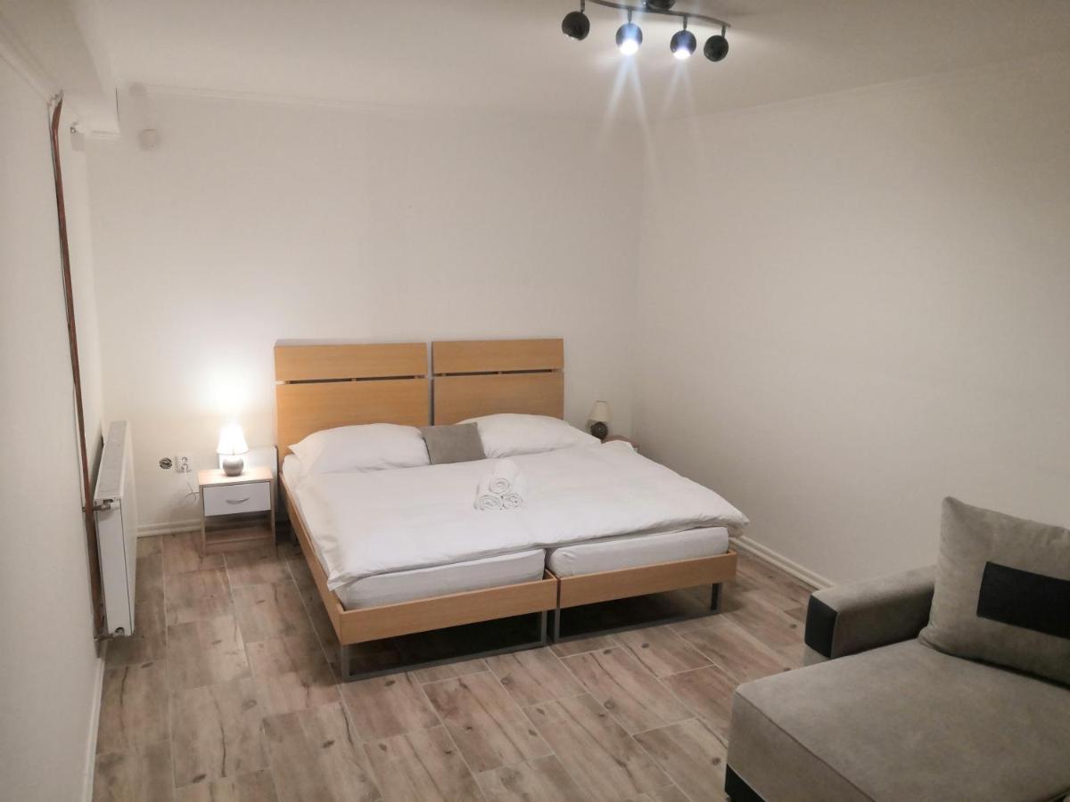 Vehlovice Apartments Mělník 外观 照片
