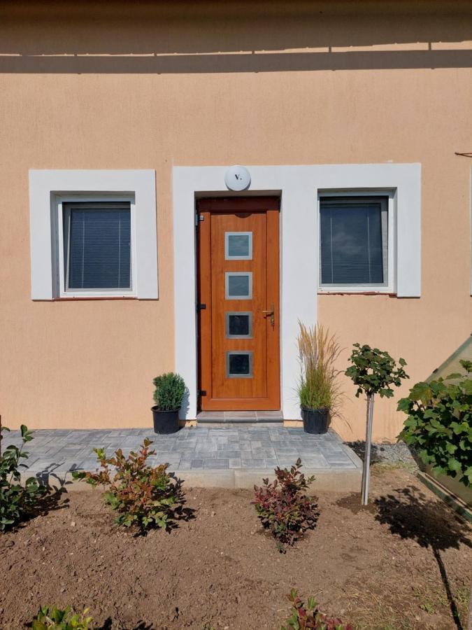 Vehlovice Apartments Mělník 外观 照片